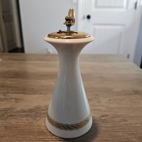 Vintage Lenox Caribee Ivory Golden Wreath Rope Design Pepper Mill Grinder MCM - Picture 6 of 14